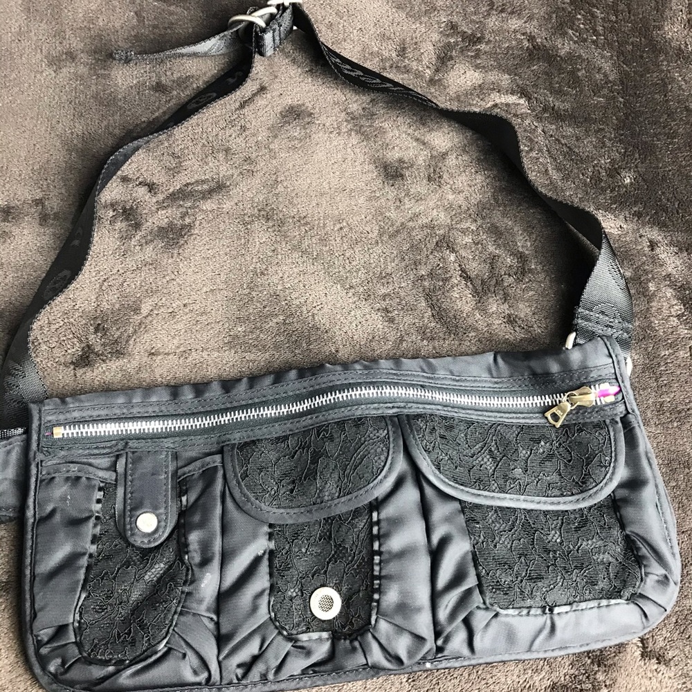 Lululemon travel walker pooch pouch bag Fanny